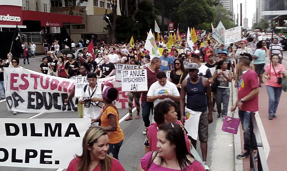 SP trabalhadores vão às ruas contra os ataques dos Golpistas