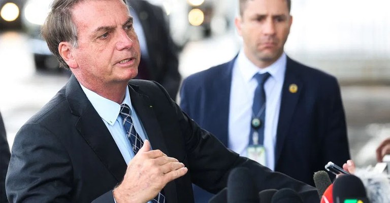 Vou sair em 2027", diz Bolsonaro sobre possibilidade de renunciar ...